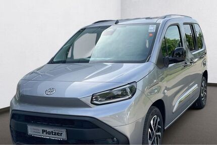 Toyota Proace City 52.101 km 29.980 &euro; Regensburg 93055