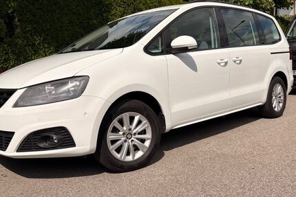 Seat Alhambra 109.880 km 17.500 &euro; Regensburg 93049