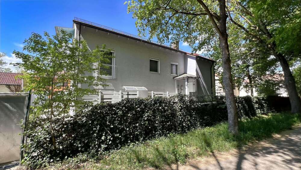 Etagenwohnung Regensburg Ganghofersiedlung - 3 Zimmer, 85 m&sup2;, 419.000&euro; | Angebot:26720399