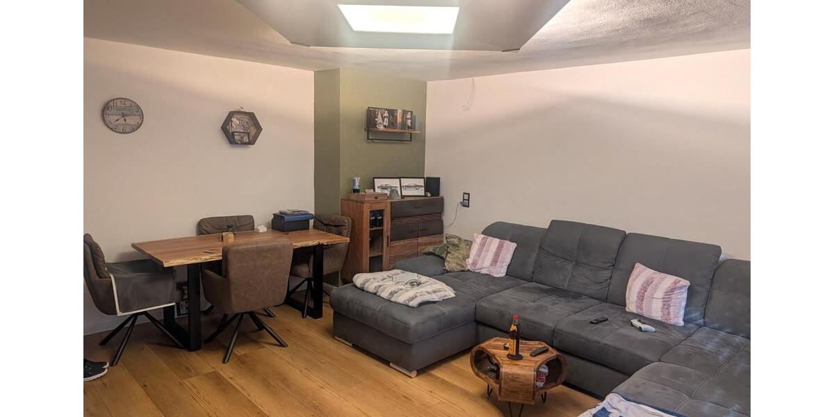 Etagenwohnung Neutraubling - 4 Zimmer, 97 m&sup2;, 430.000&euro; | Angebot:27296996