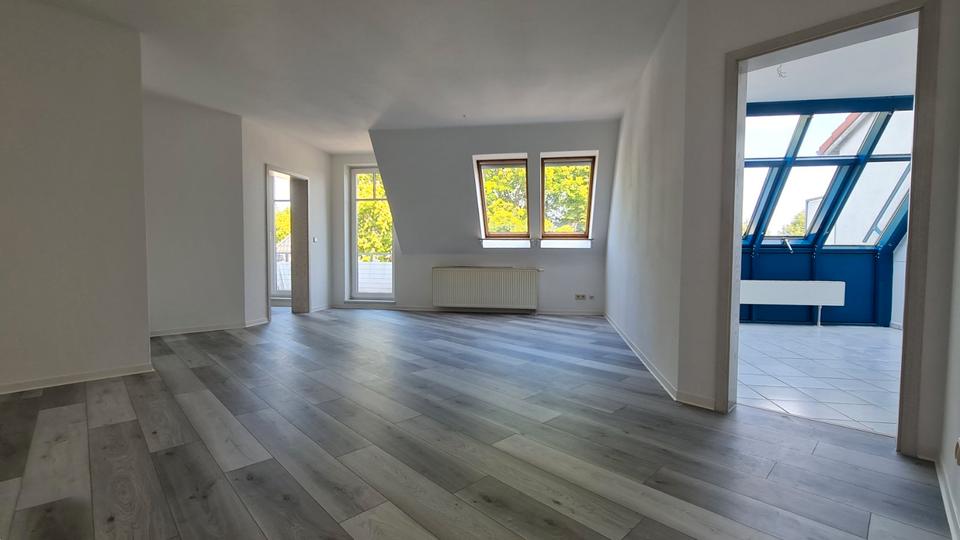 Maisonettenwohnung Wenzenbach - 2 Zimmer, 92 m&sup2;, 700&euro; | Angebot:26382647