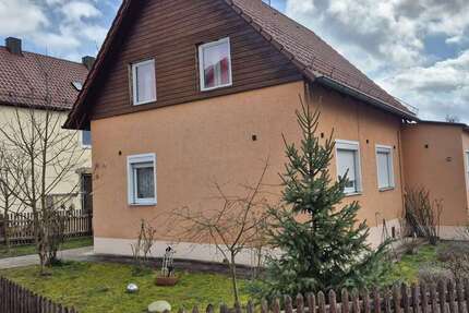 Haus Maxhütte Haidhof - 6 Zimmer, 132 m&sup2;, 429.000&euro; | Angebot:26109231