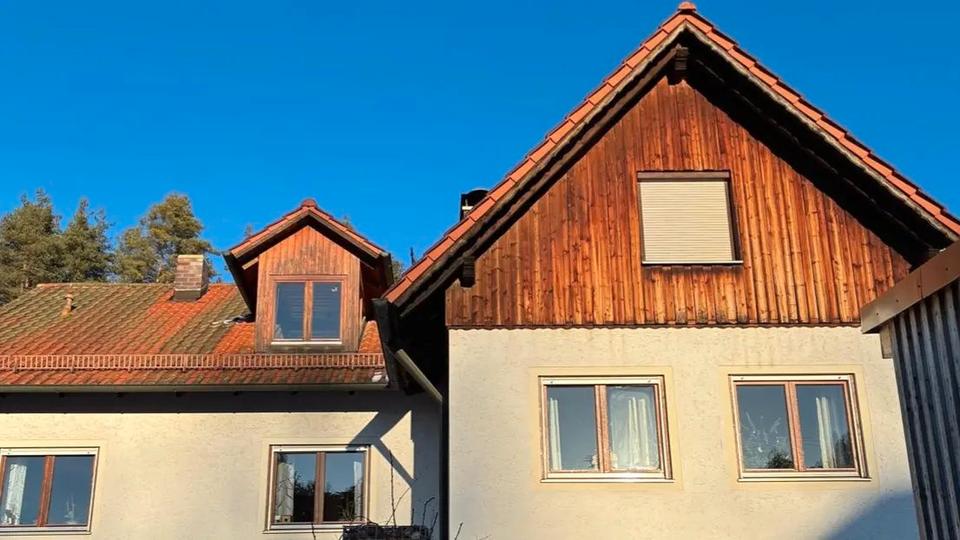 Dachgeschoßwohnung Deuerling - 3 Zimmer, 85 m&sup2;, 750&euro; | Angebot:26445872