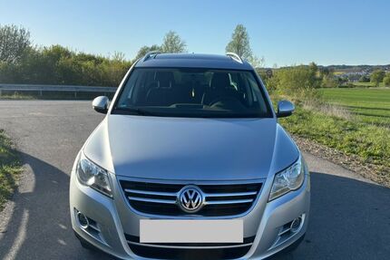 VW Tiguan 142.000 km 7.000 &euro; Schierling 84069