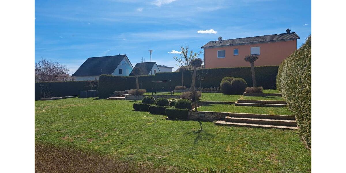 Einfamilienhaus Maxhütte-Haidhof Haidhof - 7 Zimmer, 220 m&sup2;, 985.000&euro; | Angebot:26760363