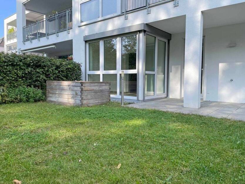 2 Zimmer - Wintergarten - Gartenanteil