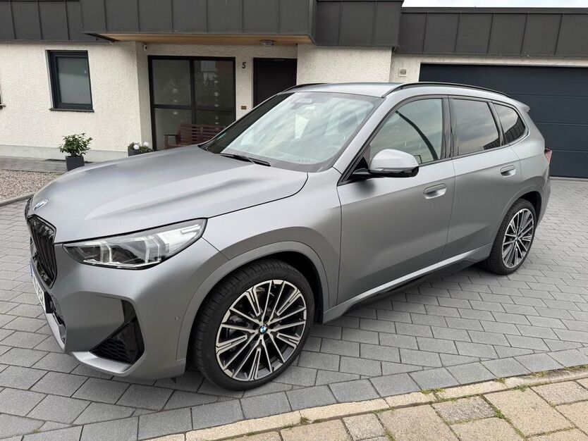 BMW X1 17.000 km 49.900 € Regensburg 93057