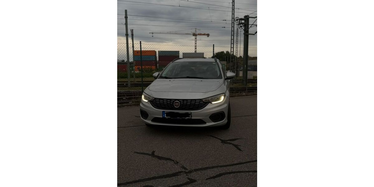 Fiat Tipo 90.000 km 8.200 &euro; Regensburg 93055