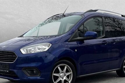 Ford Tourneo Courier 93.700 km 9.995 &euro; Regensburg 93059