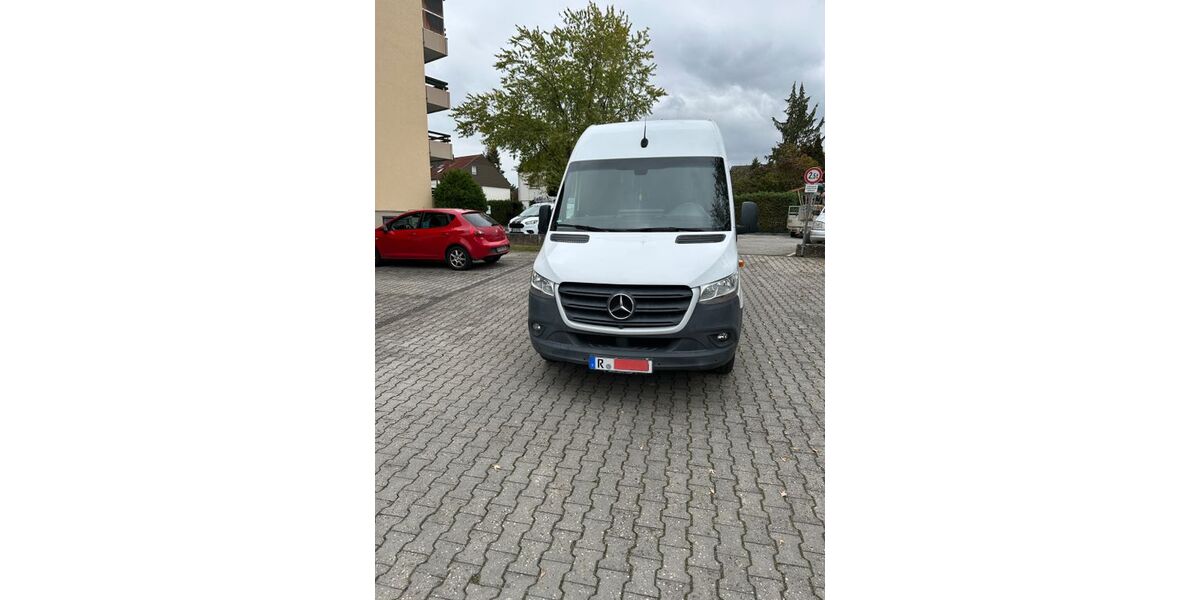 Mercedes-Benz Sprinter 176.750 km 20.890 € Regensburg 93059