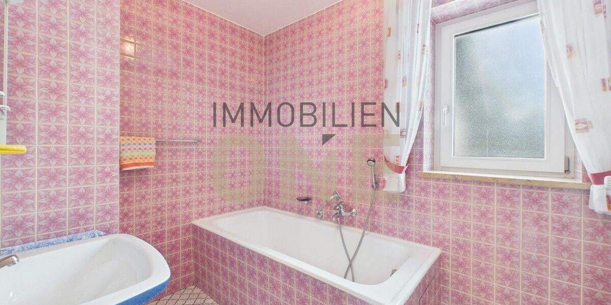 Bungalow Nittendorf Grafenried - 3 Zimmer, 105 m&sup2;, 499.000&euro; | Angebot:25736818