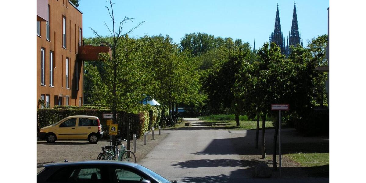 Erdgeschoßwohnung Regensburg Konradsiedlung - 2 Zimmer, 75 m&sup2;, 900&euro; | Angebot:26413860