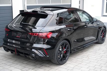 Audi RS3 6.550 km 68.850 &euro; Langquaid 84085