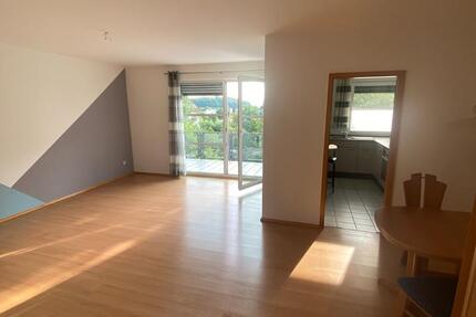 Wohnung Bad Abbach - 3 Zimmer, 80 m&sup2;, 950&euro; | Angebot:25832021