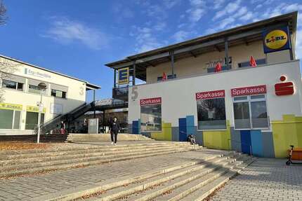 Büro in Regensburg 795 € 52.5 m² zimmer