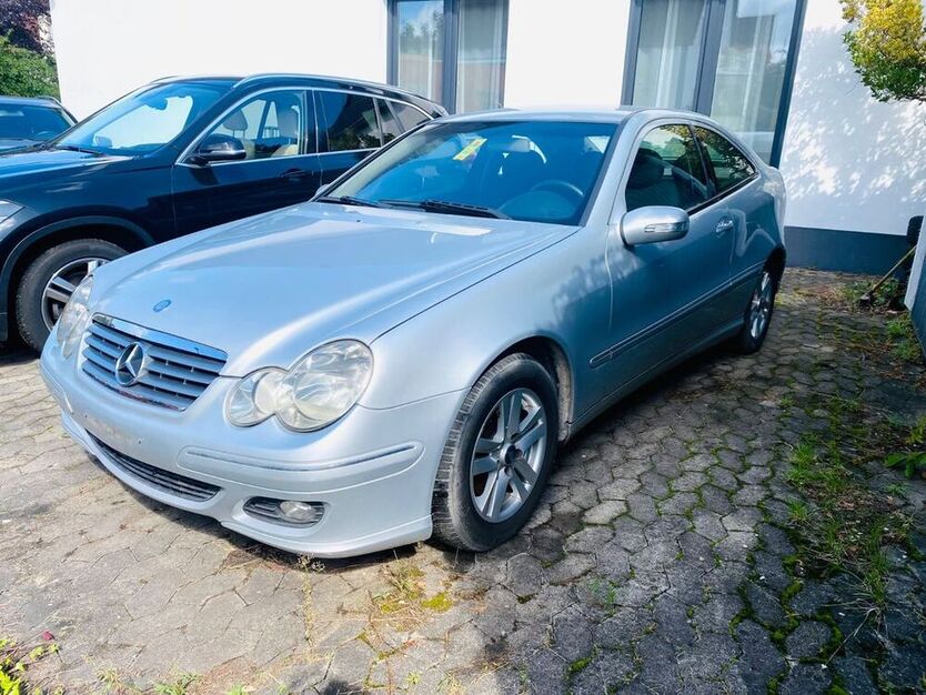 C 200