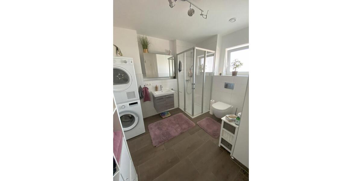 Etagenwohnung Obertraubling - 2 Zimmer, 60 m&sup2;, 844&euro; | Angebot:26445209