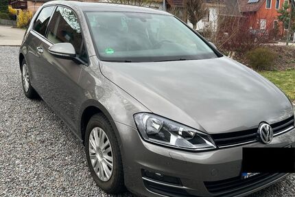 VW Golf 71.890 km 8.300 &euro; Burglengenfeld 93133
