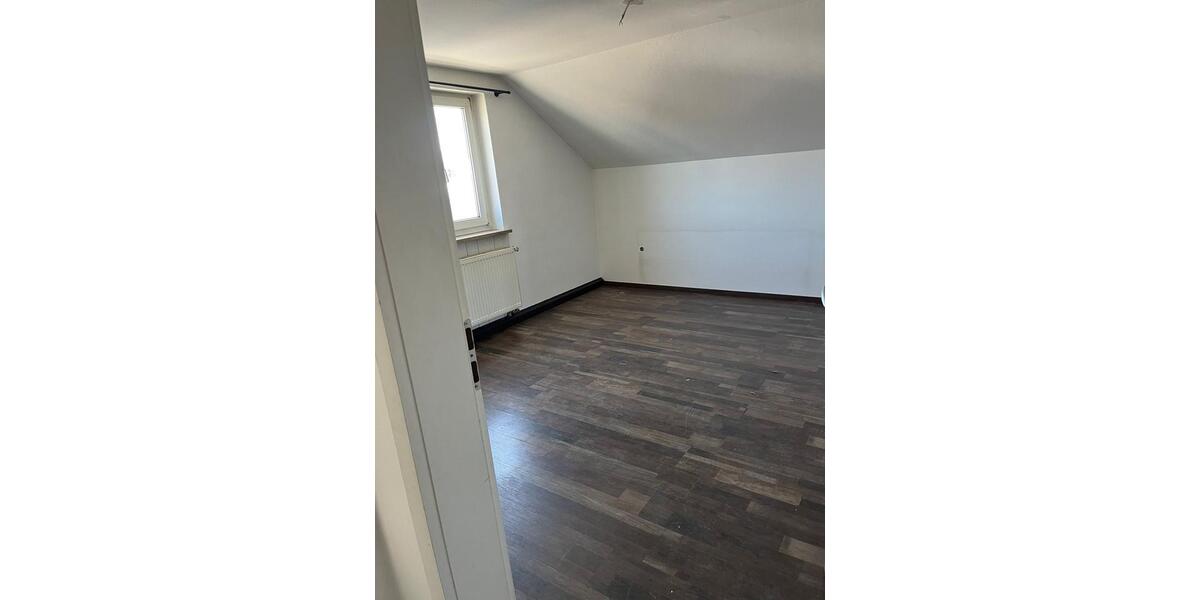 Mehrfamilienhaus, Wohnhaus Wenzenbach - 8.5 Zimmer, 280 m&sup2;, 1.100.000&euro; | Angebot:26504140