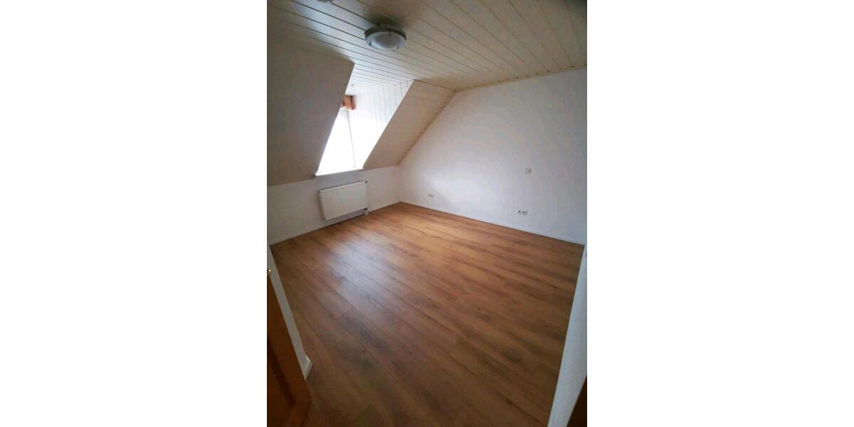 Doppelhaushälfte Lappersdorf - 4 Zimmer, 112 m&sup2;, 1.310&euro; | Angebot:26026457