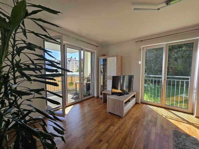 Wohnung zum Kaufen in Regensburg 410.000 € 74.67 m²