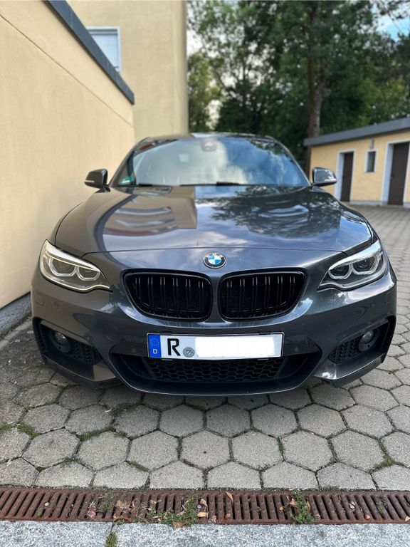 220