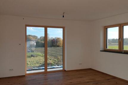 Wohnung Geiselhöring - 3 Zimmer, 104 m&sup2;, 1.100&euro; | Angebot:26252415