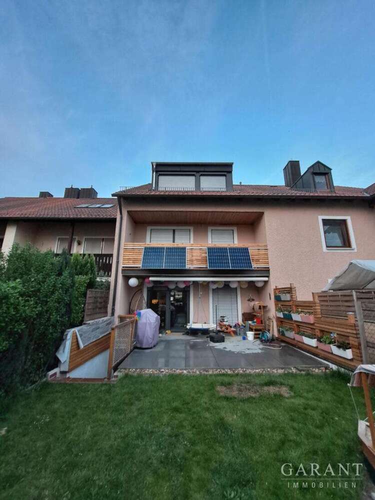 Haus zum Mieten in Regensburg 1.850 € 154 m²