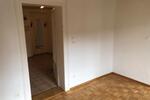 3 Zimmer + Kü + Bad incl. EBK und Gartenbenutzung 2erWG geeignet