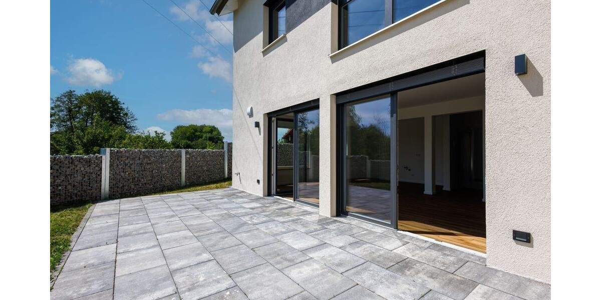 Reihenendhaus Langquaid - 5 Zimmer, 148 m&sup2;, 560.000&euro; | Angebot:25834896