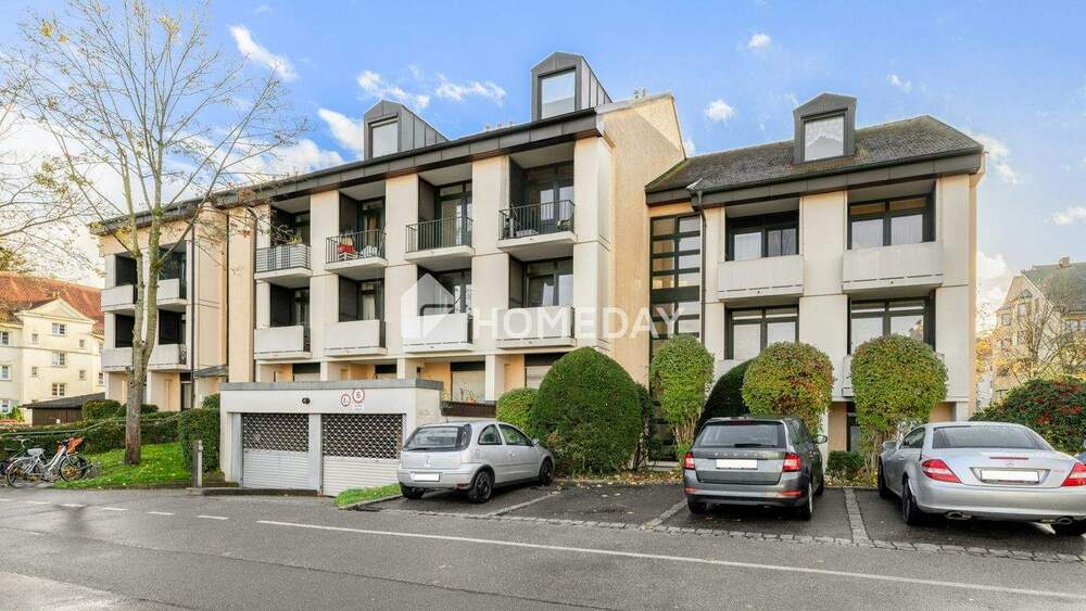 Lichtdurchflutete Dachgeschosswohnung in Toplage von Regensburg - ideal für Singles oder Paare 2 zimmer