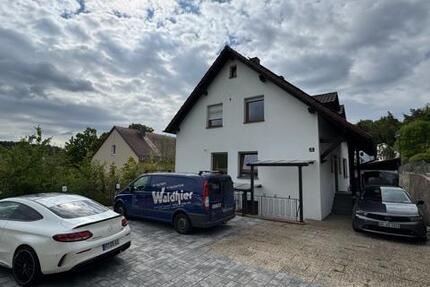Wohnung Deuerling - 4 Zimmer, 92 m&sup2;, 1.200&euro; | Angebot:26577851