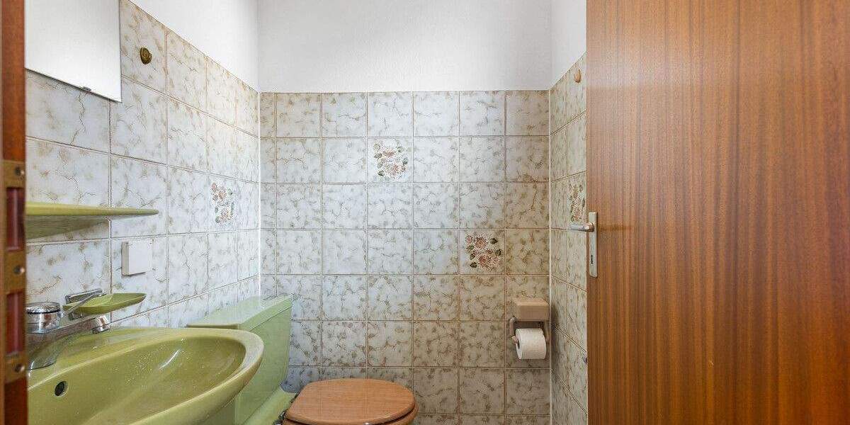 Reihenmittelhaus Regensburg Ostenviertel - 5 Zimmer, 136 m&sup2;, 499.000&euro; | Angebot:25071682