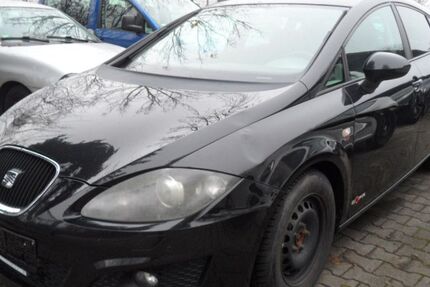Seat Leon 175.300 km 3.999 &euro; Regensburg 93055