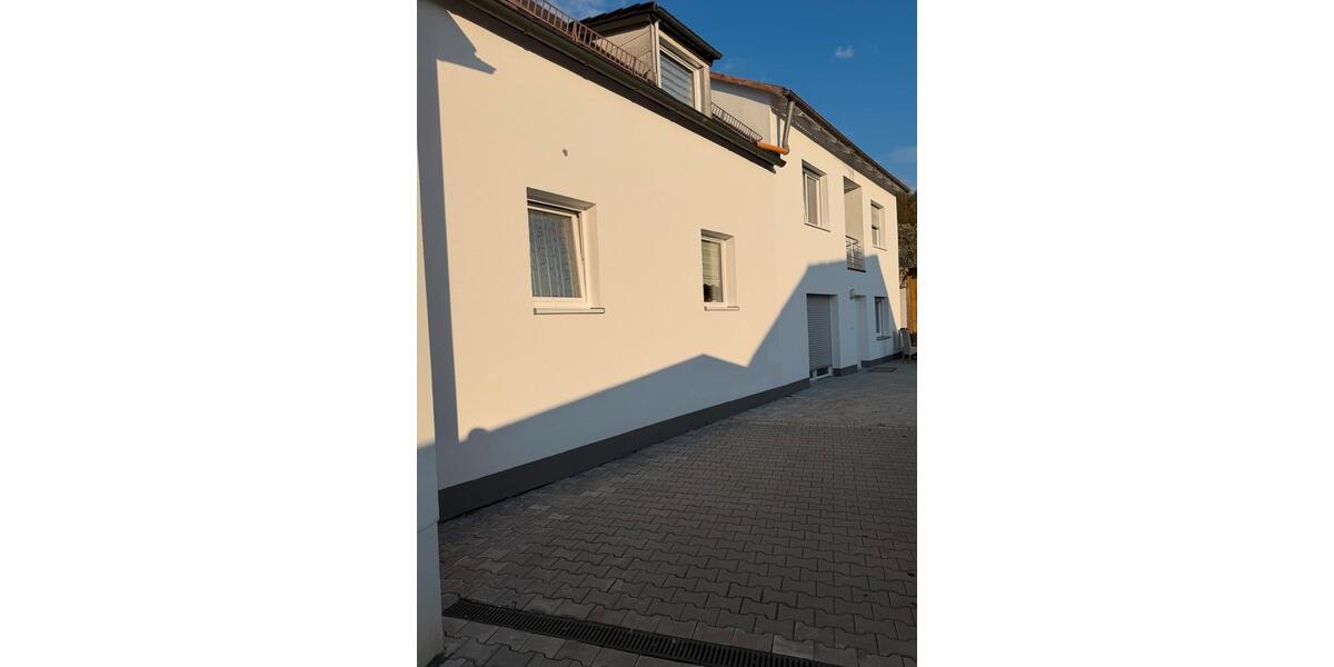 Einfamilienhaus Regenstauf - 2 Zimmer, 131 m&sup2;, 400.000&euro; | Angebot:26254359