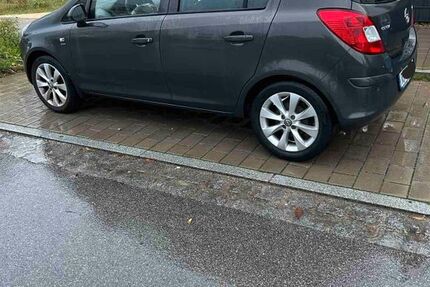 Opel Corsa 115.540 km 3.600 &euro; Regensburg 93055