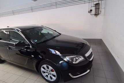 Opel Insignia 178.000 km 7.600 € Parsberg 92331