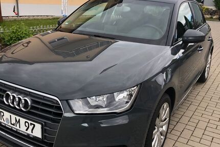 Audi A1 100.000 km 12.000 &euro; Regensburgs 93049