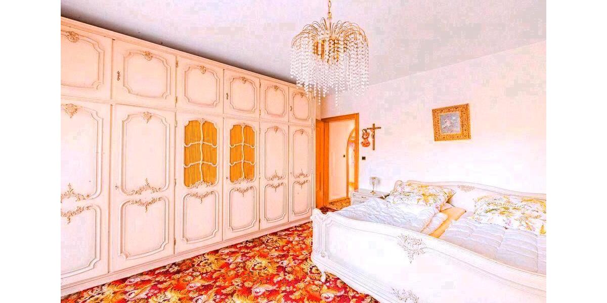 Einfamilienhaus Geiselhöring - 11 Zimmer, 300 m&sup2;, 749.000&euro; | Angebot:26276397