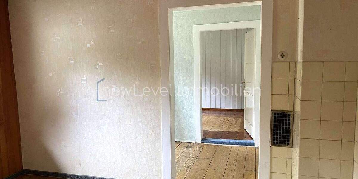 Mehrfamilienhaus, Wohnhaus Alteglofsheim - 7 Zimmer, 225 m&sup2;, 310.000&euro; | Angebot:24033627