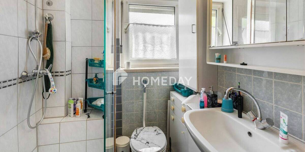 Reihenmittelhaus Regensburg Konradsiedlung-Wutzlhofen - 6 Zimmer, 132 m&sup2;, 699.000&euro; | Angebot:26868228