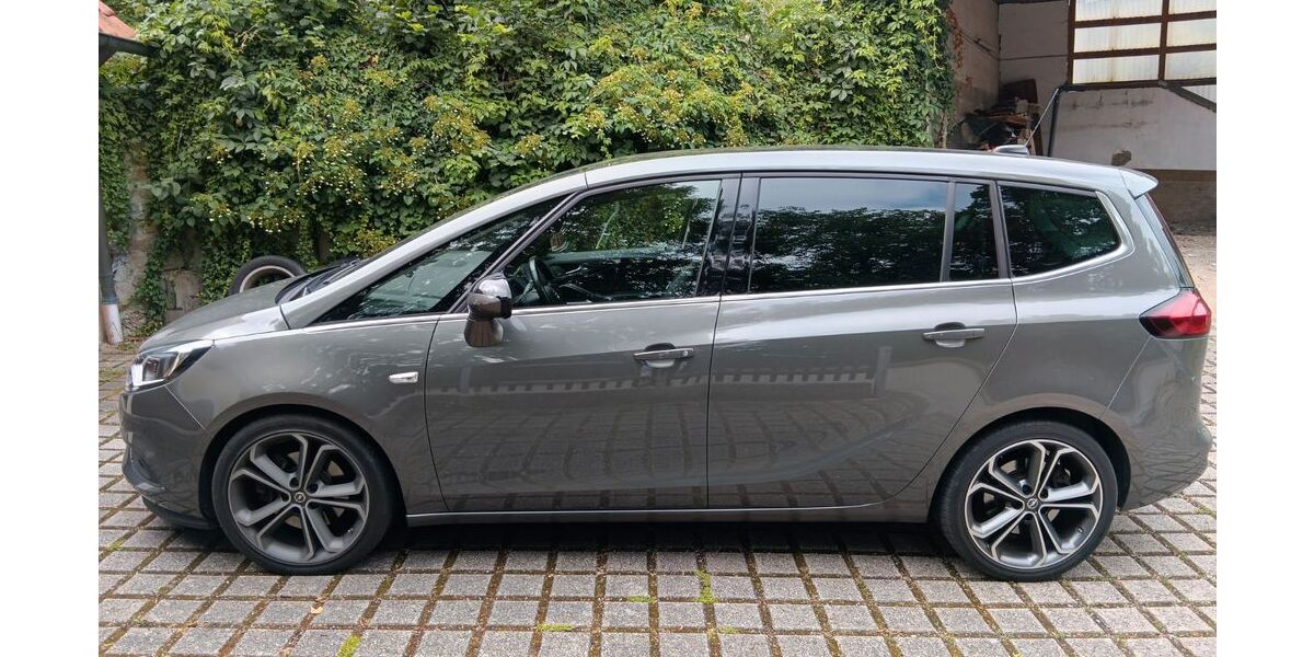 Opel Zafira 112.000 km 13.400 &euro; Regenstauf 93128