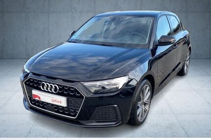 Audi A1 9.900 km 24.320 &euro; Saal a.d. Donau 93342