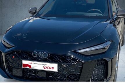 Audi RS5 9.900 km 143.720 &euro; Saal a.d. Donau 93342