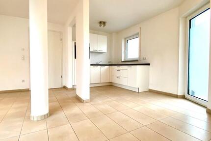 Wohnung Maxhütte-Haidhof Haidhof - 2 Zimmer, 67 m&sup2;, 690&euro; | Angebot:26378755