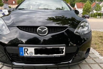 Mazda 2 74.500 km 4.999 &euro; Wenzenbach 93173
