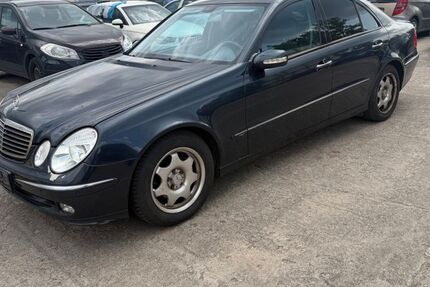 Mercedes-Benz E 270 269.458 km 1.299 &euro; Maxhütte -Haidhof 93142