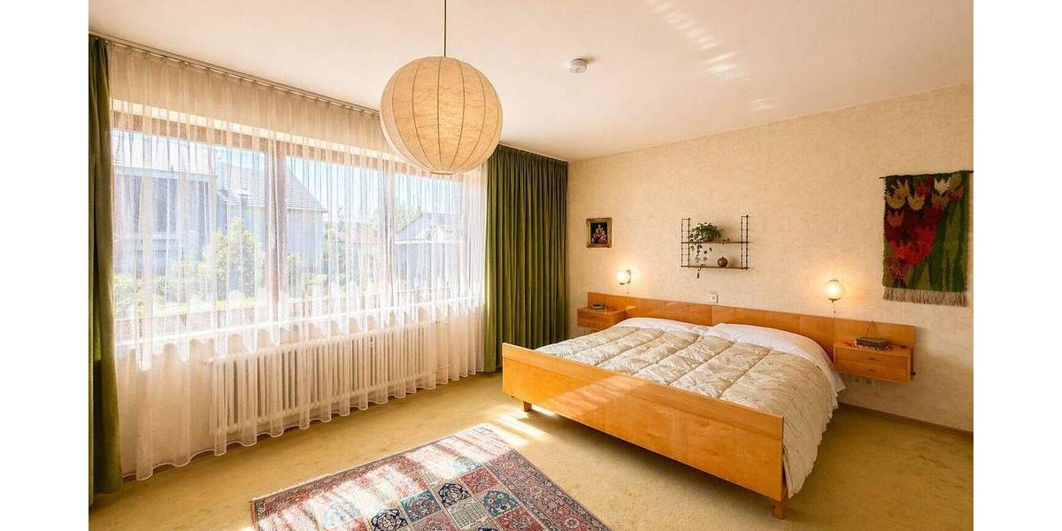 Einfamilienhaus Pentling - 8 Zimmer, 280 m&sup2;, 485.000&euro; | Angebot:26778889