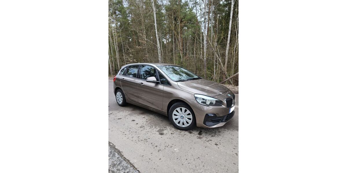 BMW 218 Active Tourer 97.000 km 13.490 &euro; Steinberg am See 92449