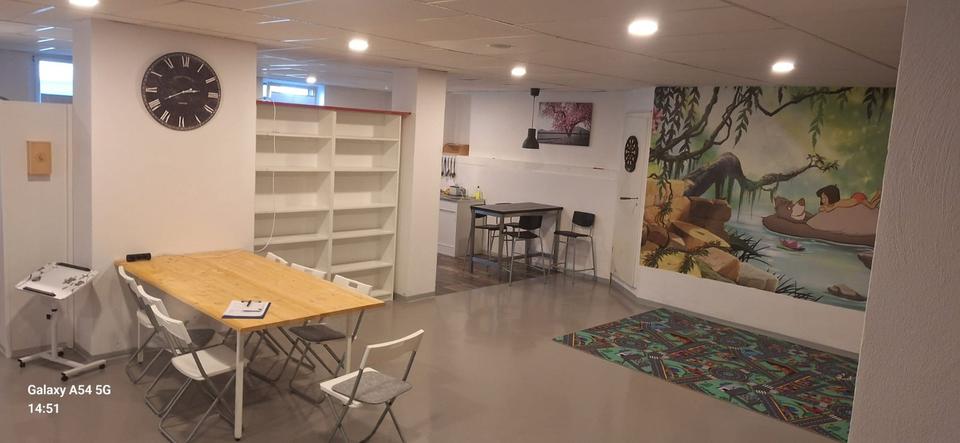 Gewerbeobjekt Neutraubling - 800&euro; | Angebot:24864449